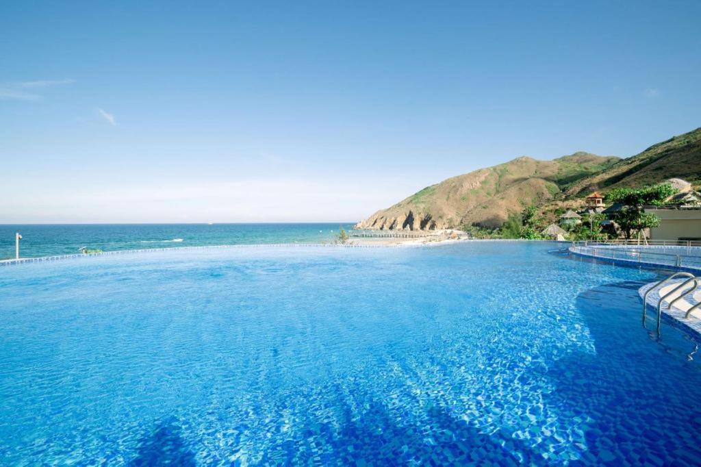 Kyco Peninsula Quy Nhon Resort Exterior photo